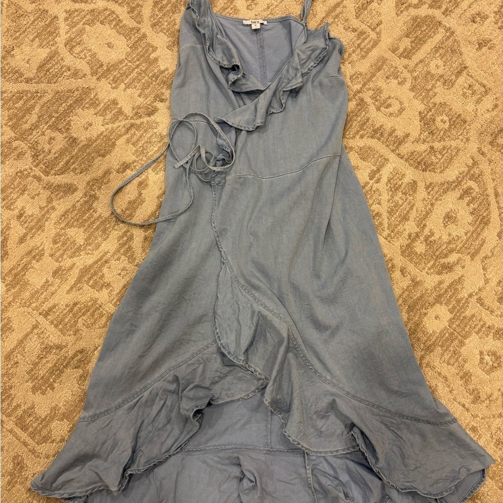 Bar III Sleeveless wrap dress with Ruffled Tiers